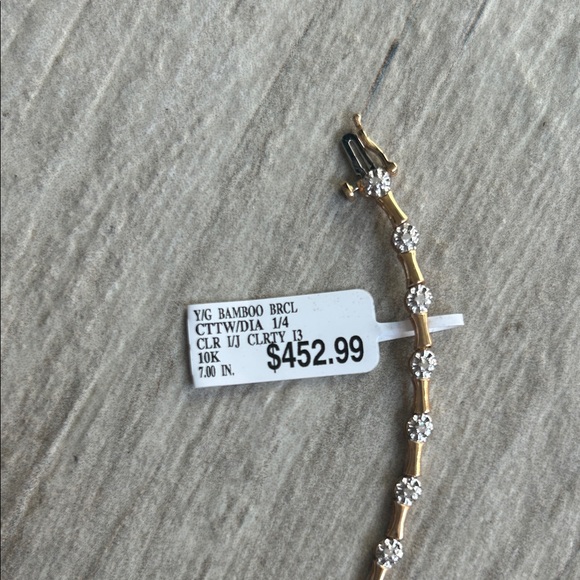 NEW 10k yellow gold Bamboo bracelet with 1/4 cttw diamonds - Picture 3 of 5